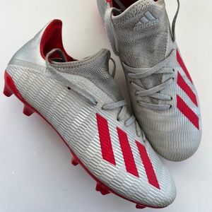 ADIDAS soccer cleats - mens size 7.5
